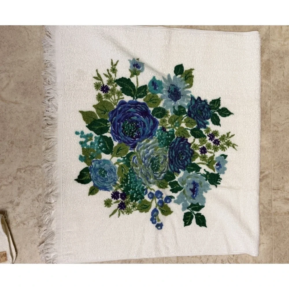 Vintage Blue Floral Bath Towel Set Treasure Island Fringe Hand & Bath Towels